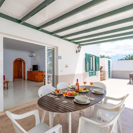 Vila Pacifico By *