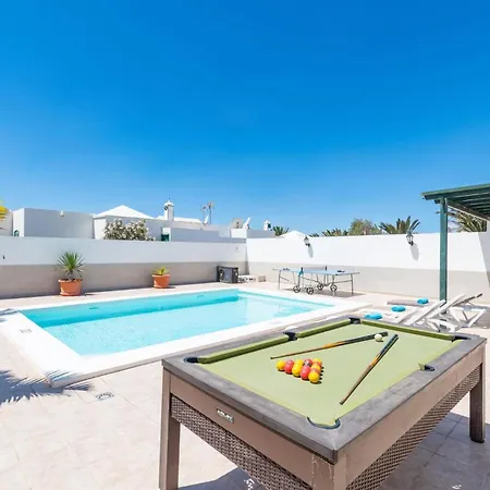 Pacifico By Vila