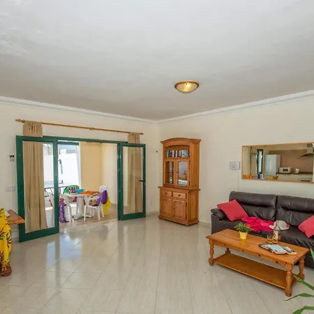 Villa Pacifico By