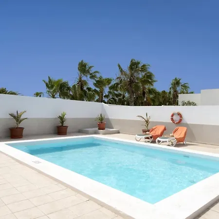 Villa Pacifico By *