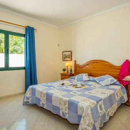 Villa Pacifico By